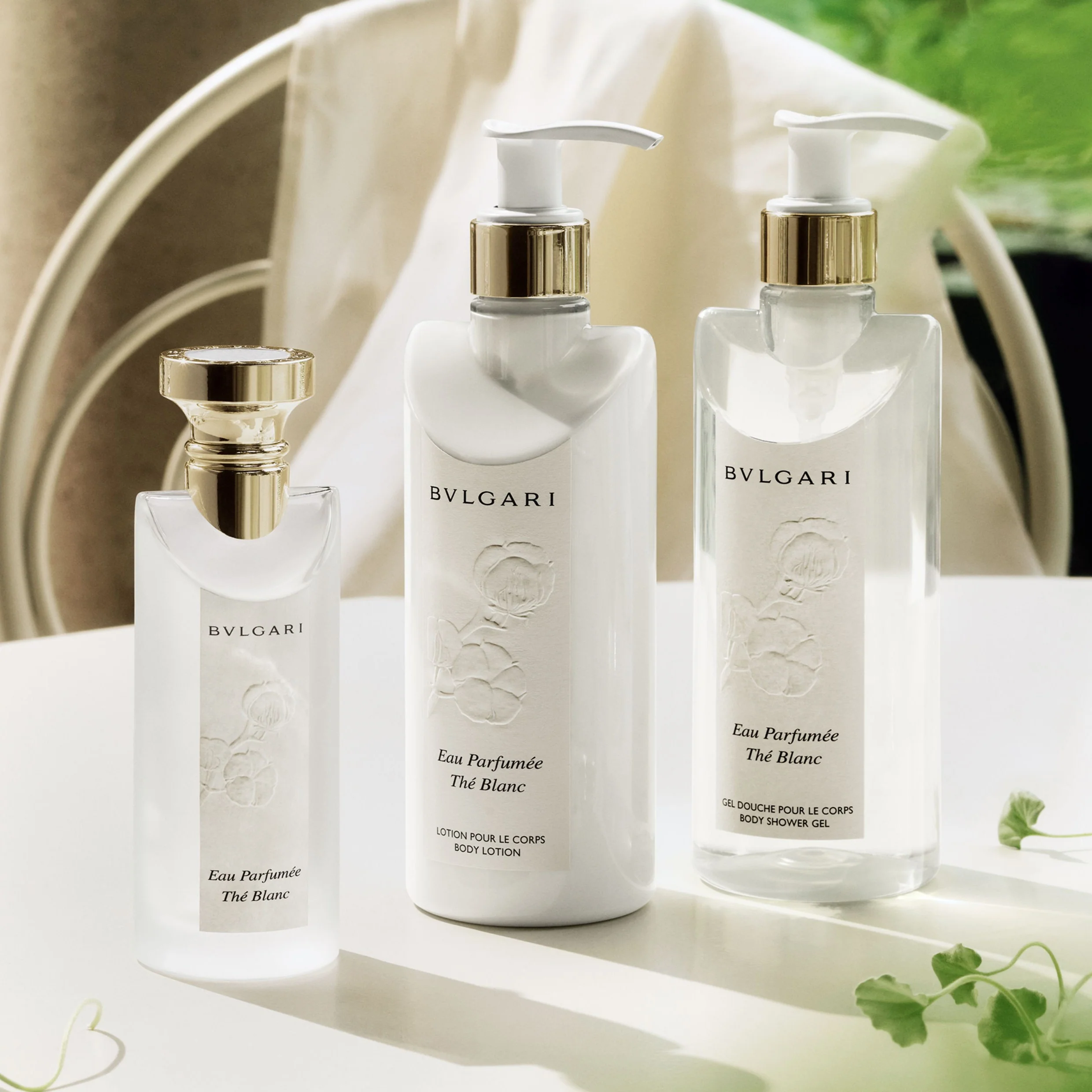 BVLGARI Eau Parfumee The Blanc Body Shower Gel - Image 3