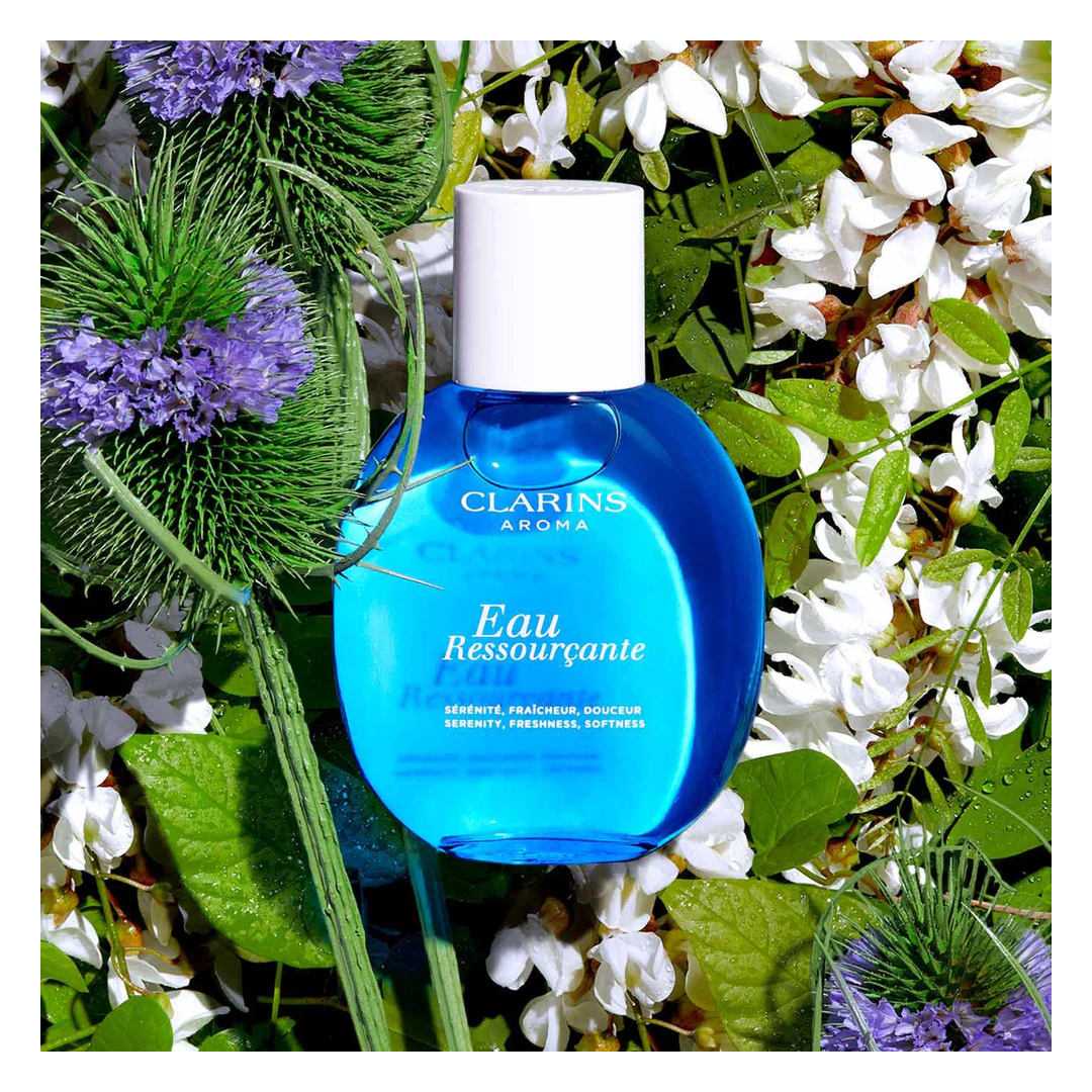 Clarins Eau Ressourçante Treatment Fragrance Spray - Image 4