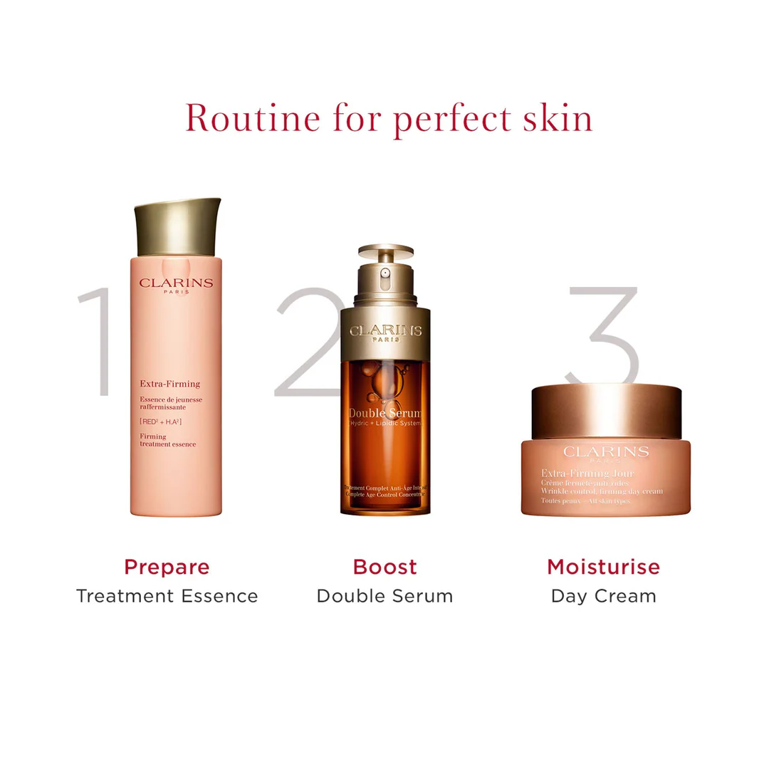 Clarins Extra-Firming Firming Treatment Essence - Image 5
