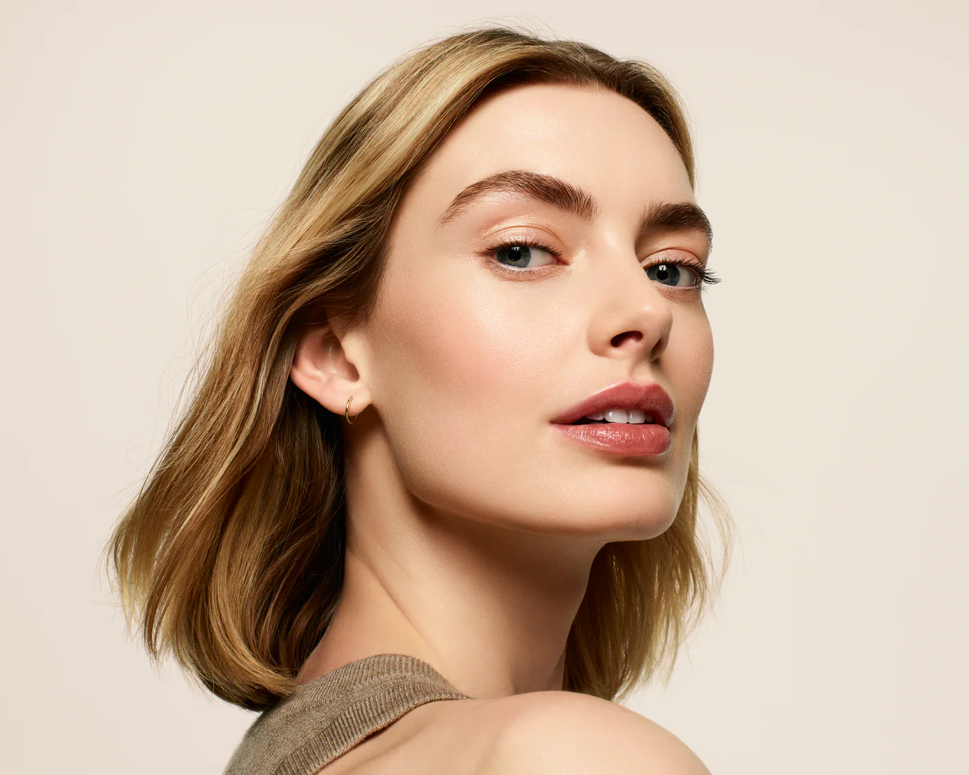 Clarins Skin Illusion Full Coverage Matte Foundation - Image 185