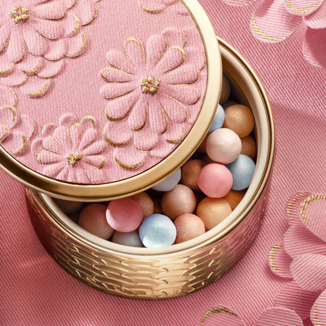 GUERLAIN Meteorites Light-Revealing Pearls of Powder - Image 24