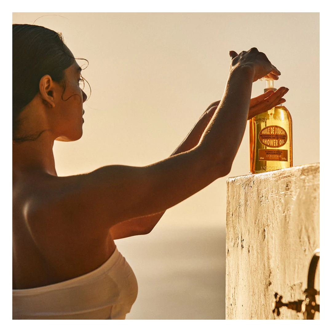 L'Occitane Almond Cleansing and Softening Shower Oil Refill - Image 7