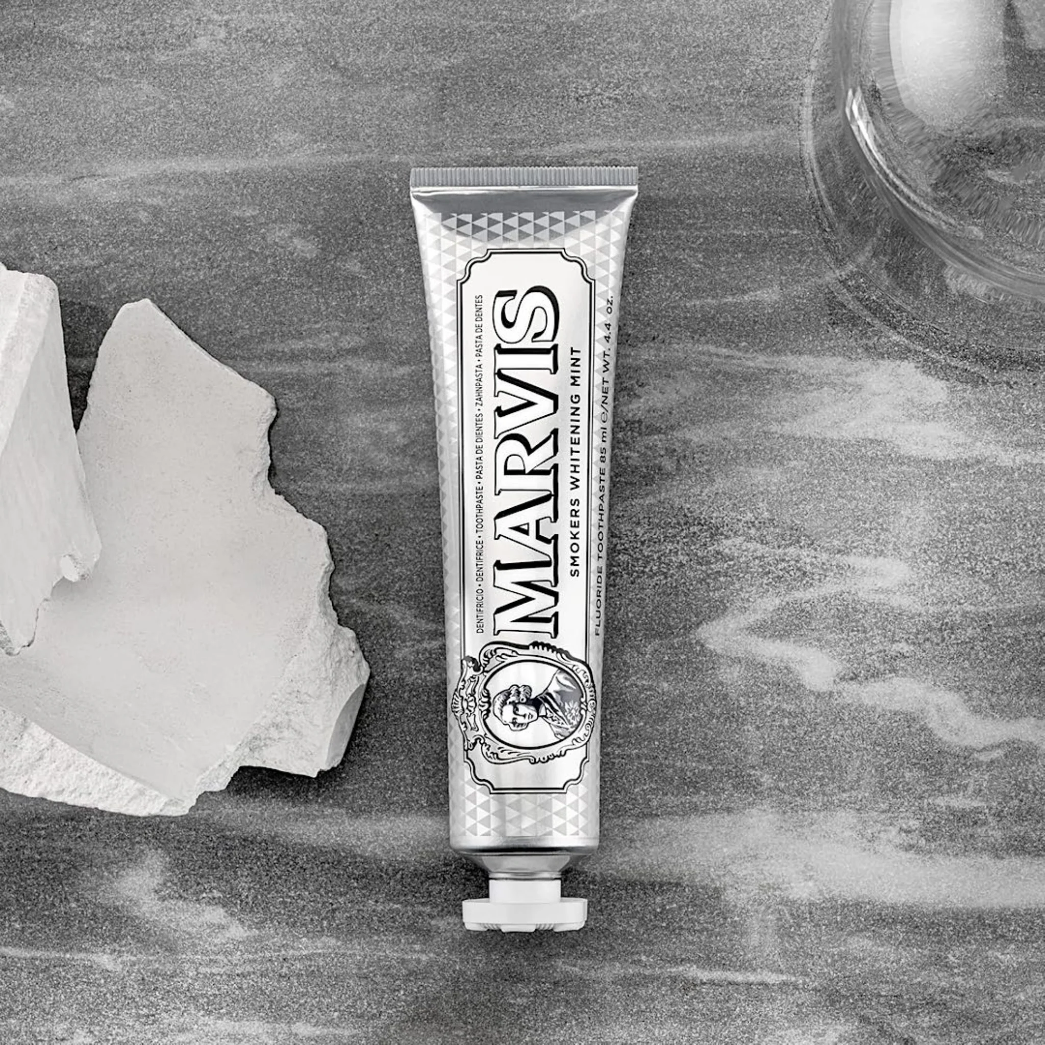 Marvis Smokers Whitening Mint Toothpaste - Image 7