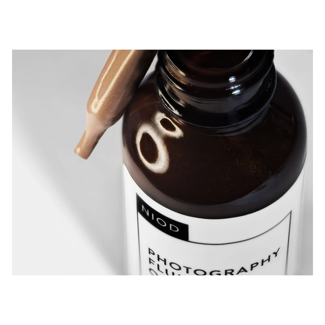 NIOD Photography Fluid Opacity 8% - Image 4