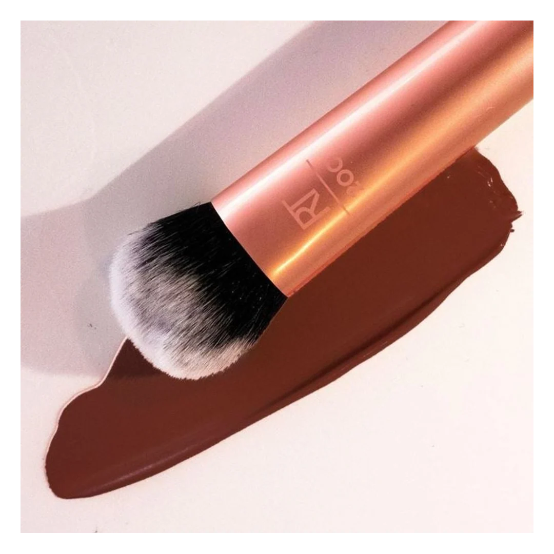 Real Techniques Expert Face Brush - Image 2