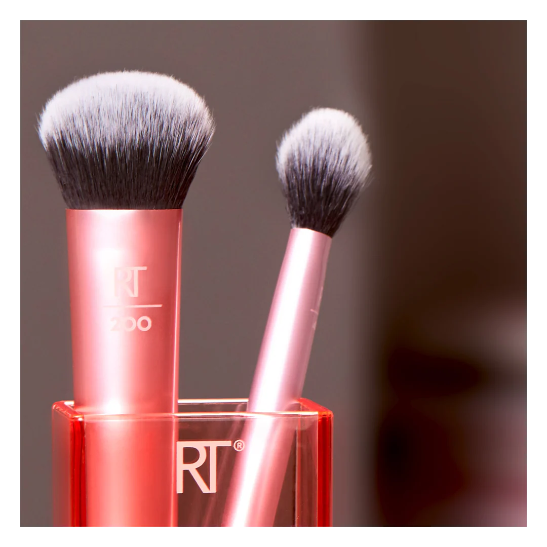 Real Techniques Expert Face Brush - Image 4