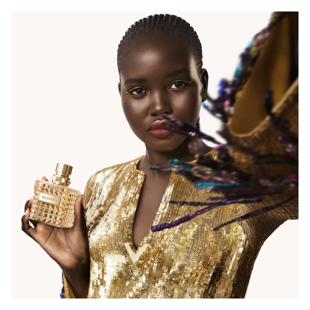 Valentino Donna Born In Roma The Gold Eau de Parfum Spray - Image 11