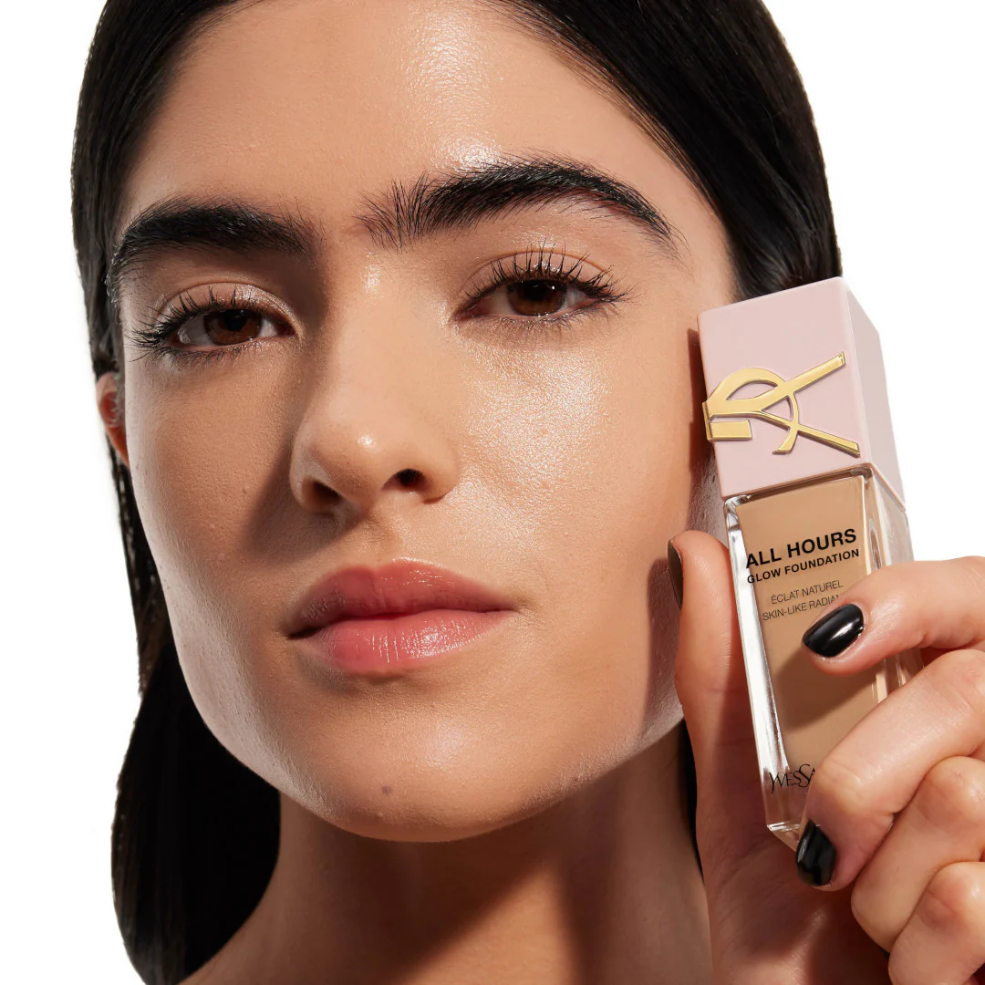 Yves Saint Laurent All Hours Glow Foundation - Image 76